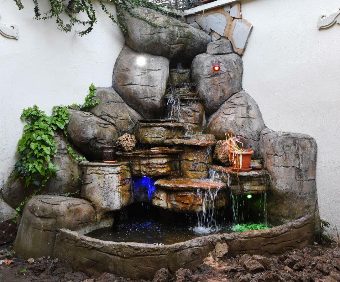 Oez Butik Otel Antik Kent Myrleia Муданья Экстерьер фото